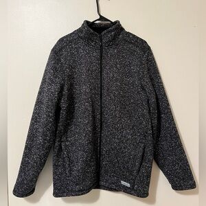 Black Avalanche fleece jacket.